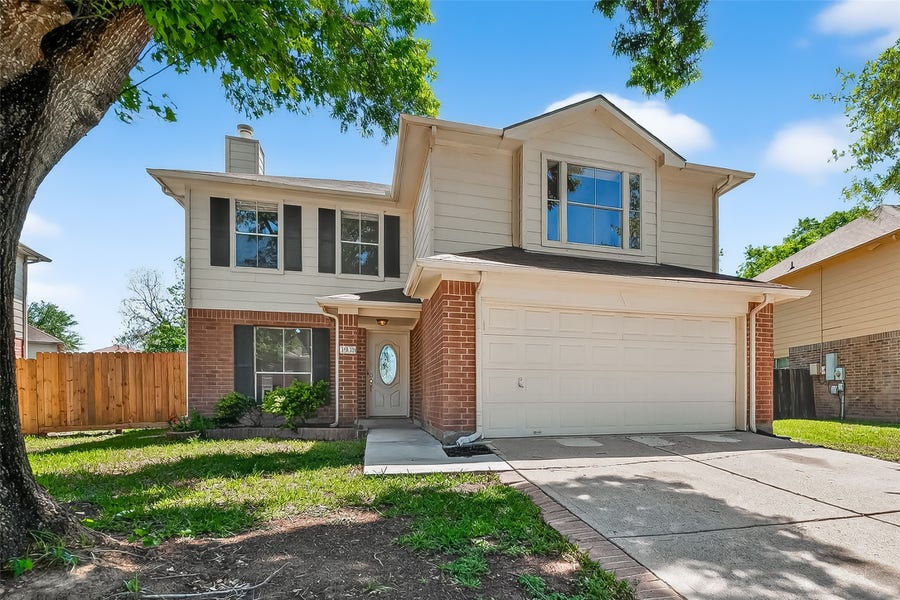 Property photo for 3938 Vauxhall Drive S, Houston, TX