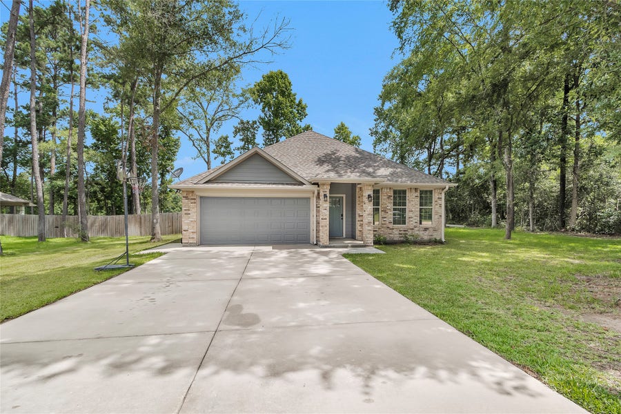 Property photo for 11087 Sutton Place Drive, Willis, TX