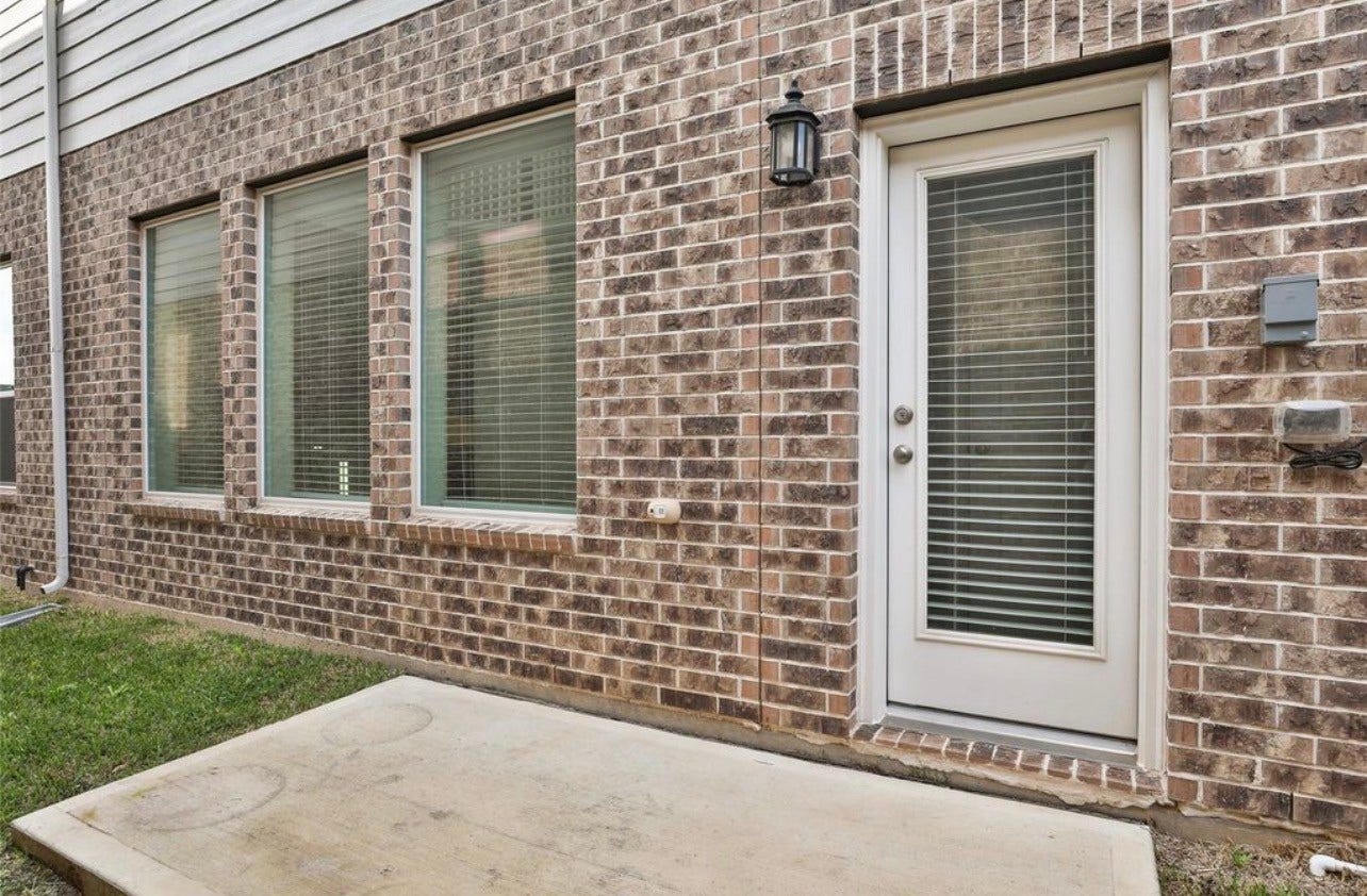 2206 Bridgeport Path Drive, Missouri City, TX 77459 2206 Bridgeport Path Drive, Missouri City, TX 77459