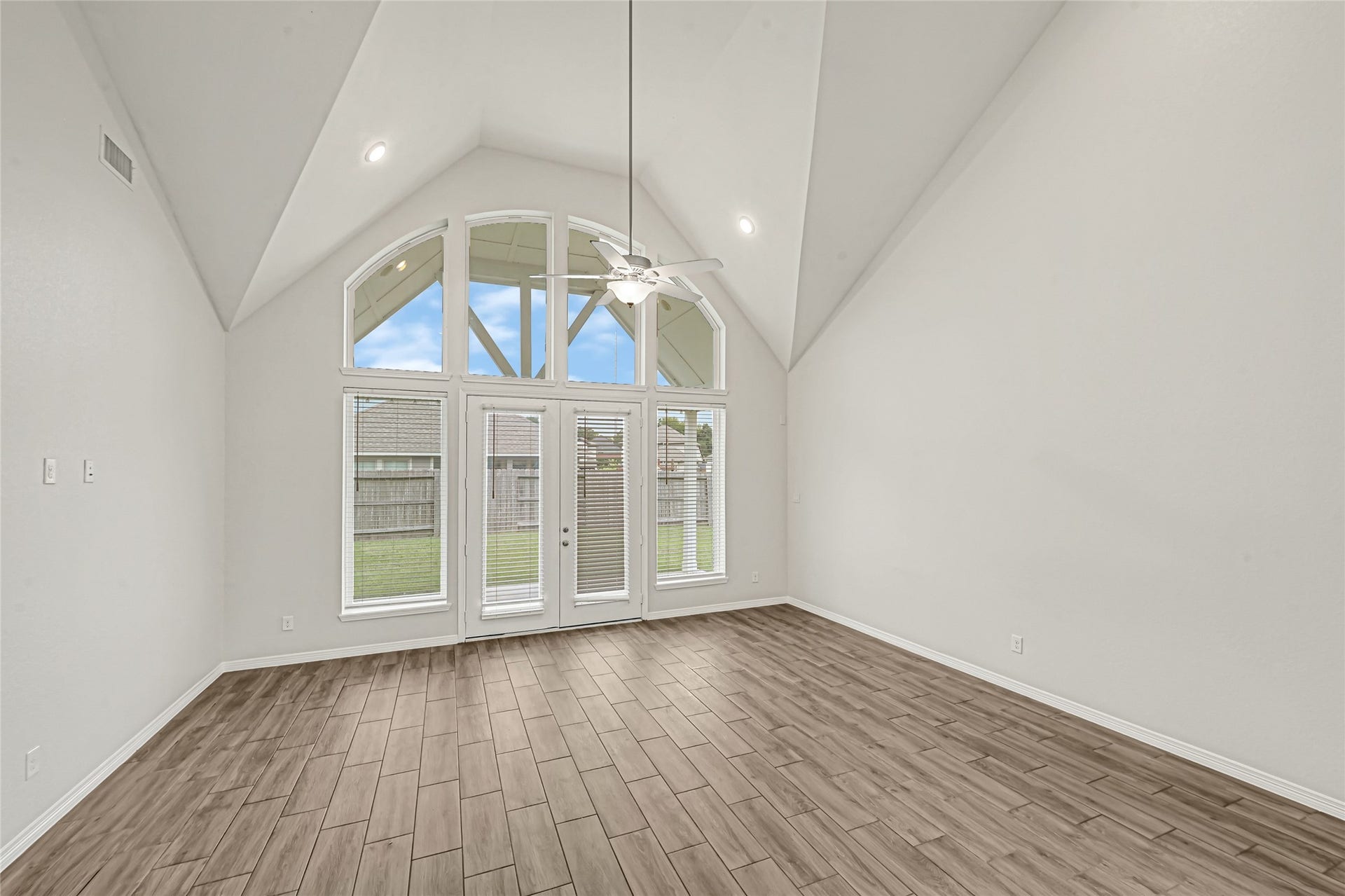 1835 Smithers Landing Drive, Richmond, TX 77469 1835 Smithers Landing Drive, Richmond, TX 77469