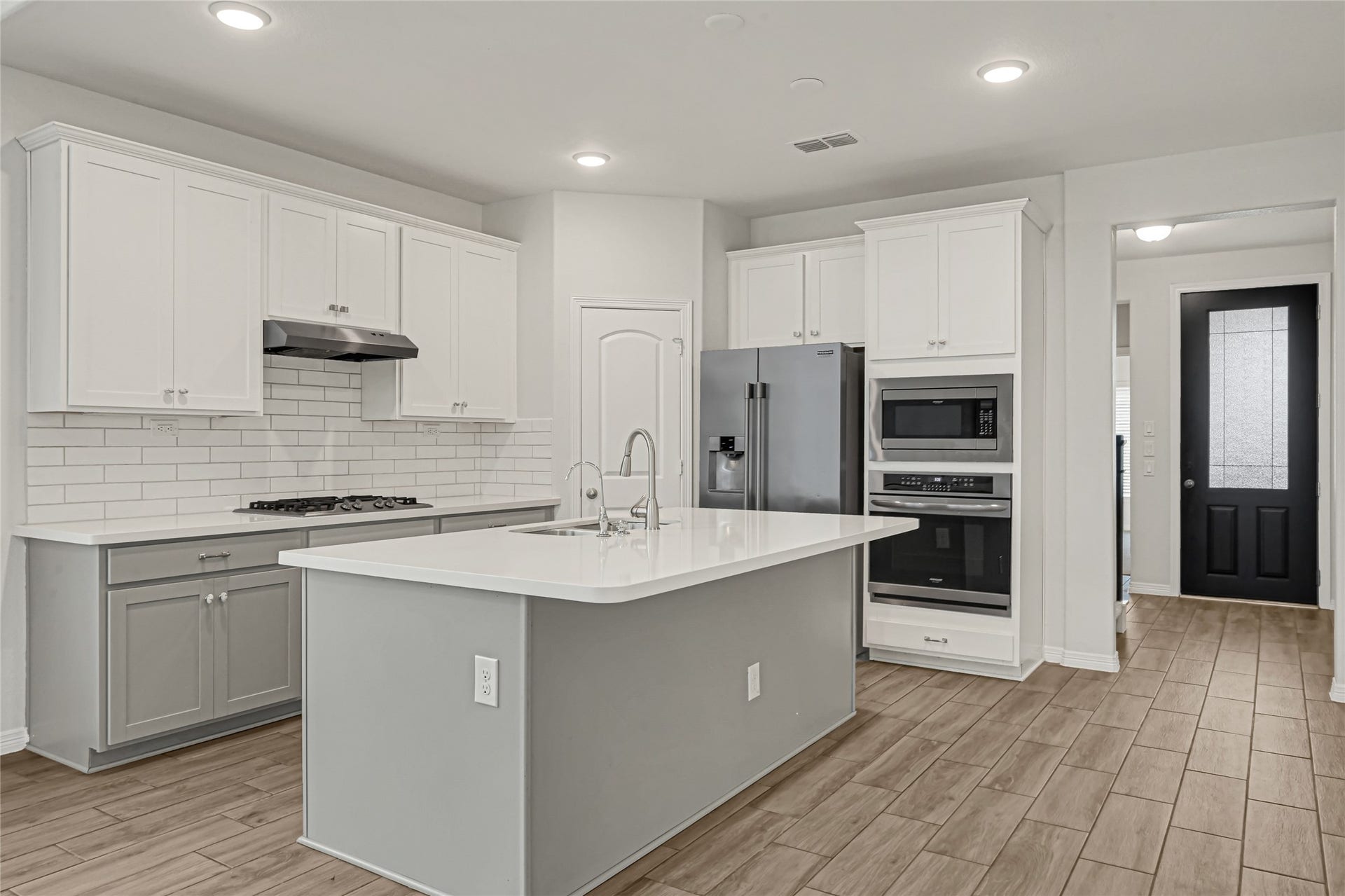 1835 Smithers Landing Drive, Richmond, TX 77469 1835 Smithers Landing Drive, Richmond, TX 77469