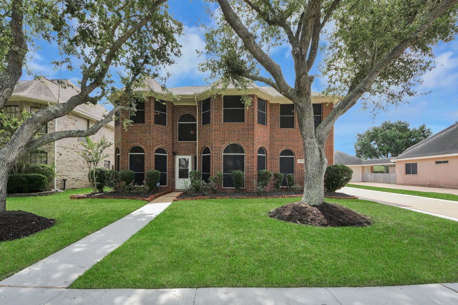 Property photo for 4423 Tree Line Drive, Pasadena, TX