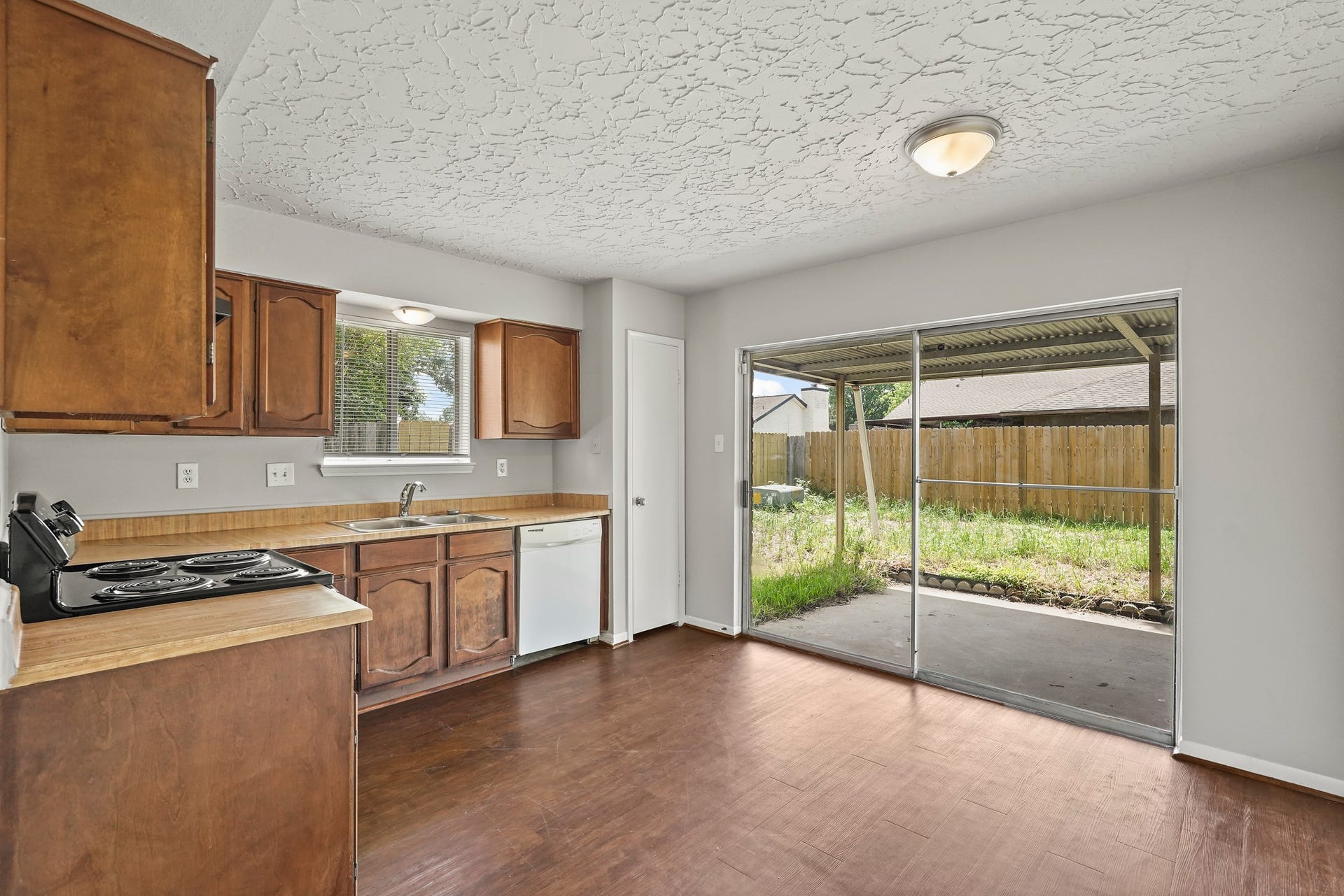10811 Coralstone Road, Houston, TX 77086 10811 Coralstone Road, Houston, TX 77086