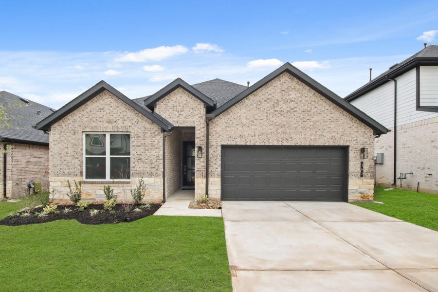 Property photo for 363 Springfield Terrace Drive, Conroe, TX