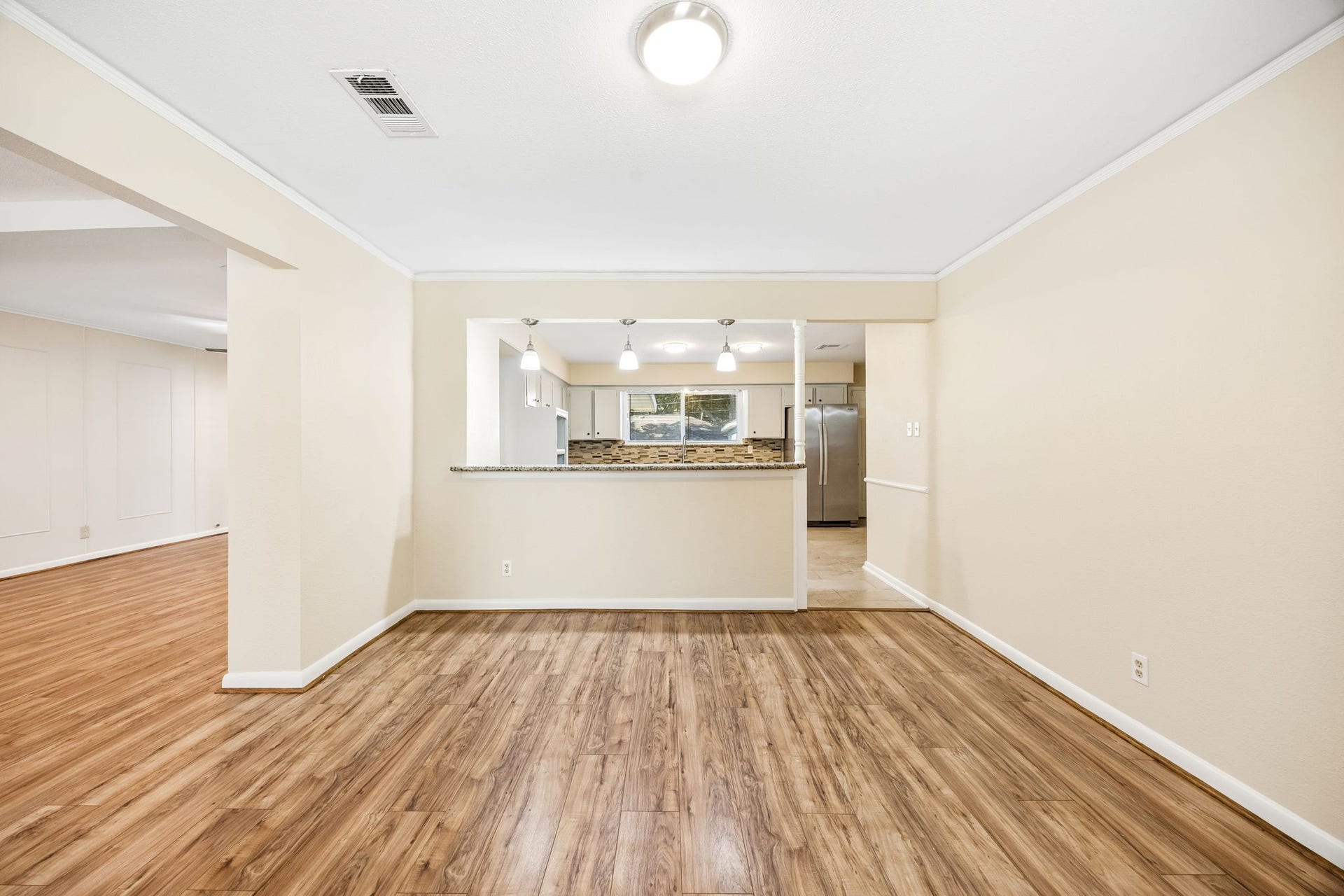 5226 W Bellfort Avenue, Houston, TX 77035 5226 W Bellfort Avenue, Houston, TX 77035