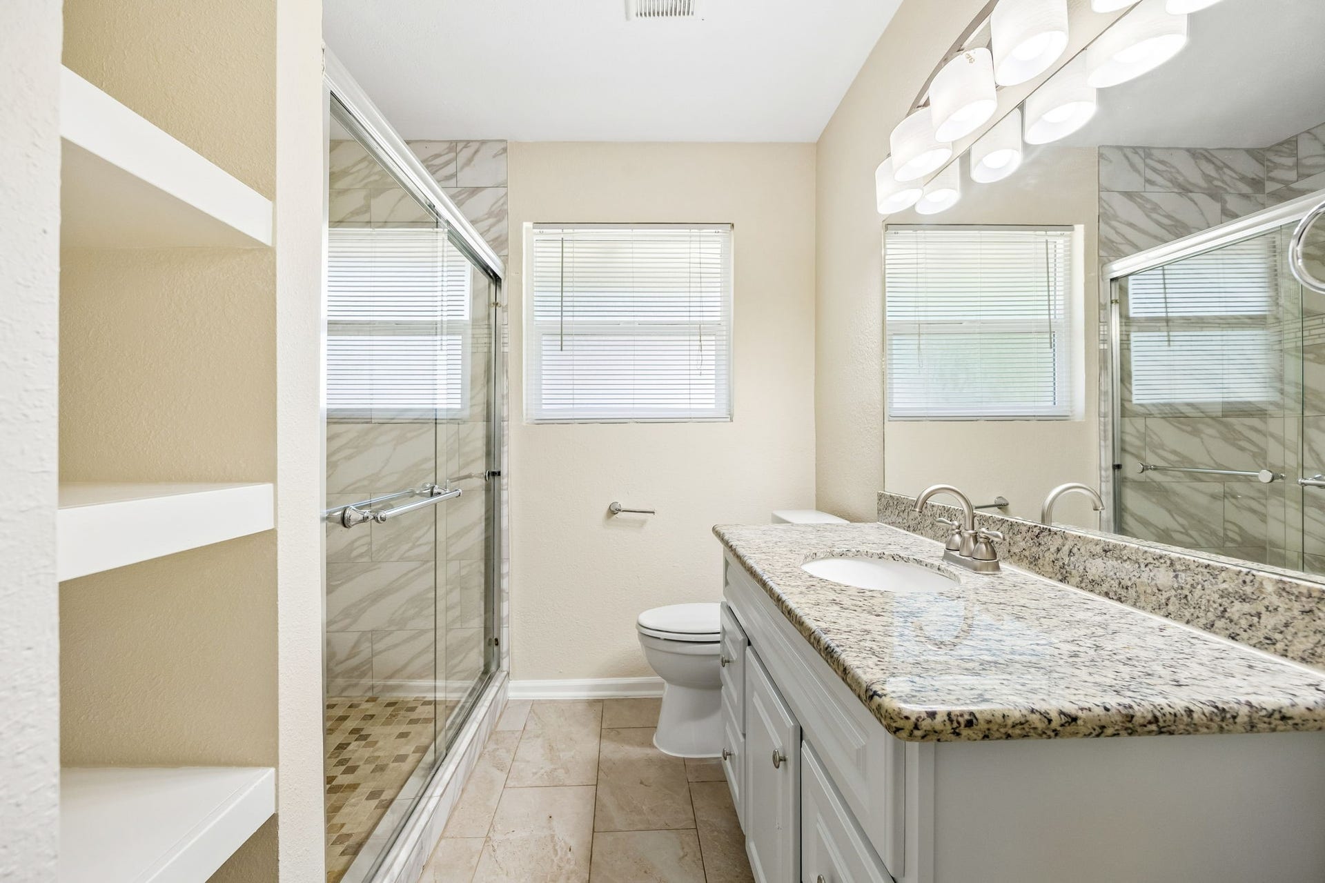 5226 W Bellfort Avenue, Houston, TX 77035 5226 W Bellfort Avenue, Houston, TX 77035