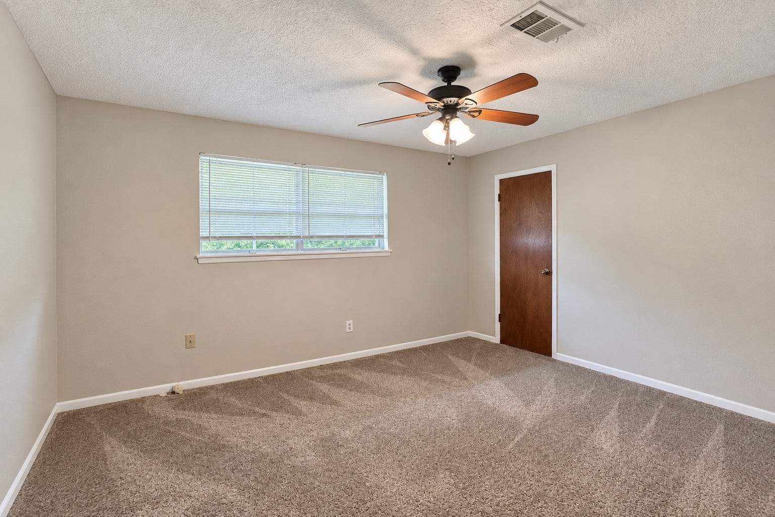 306 Lantana Drive, Texas City, TX 77591 306 Lantana Drive, Texas City, TX 77591