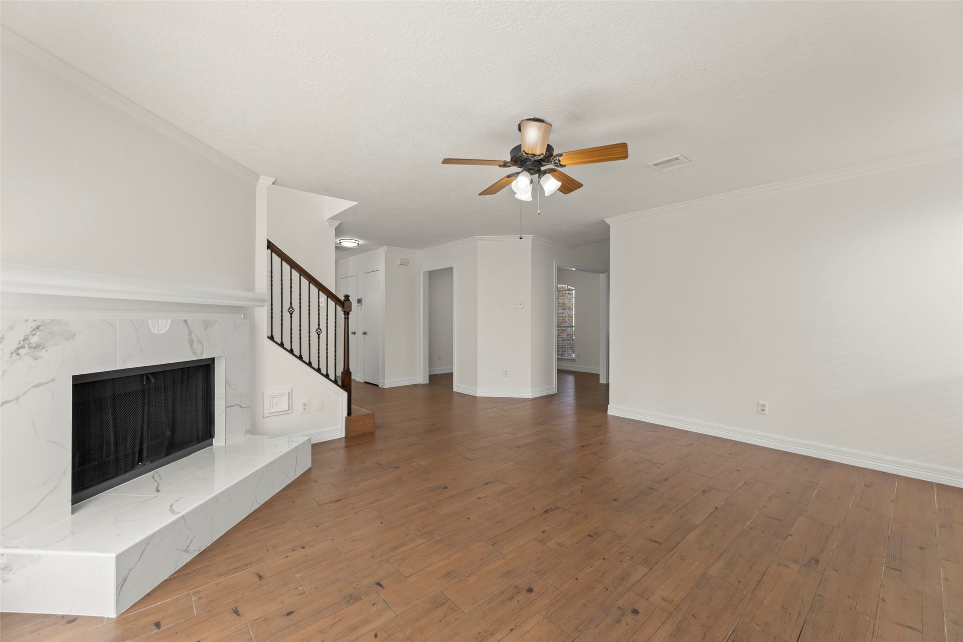 11430 Weathering Oaks Drive, Houston, TX 77066