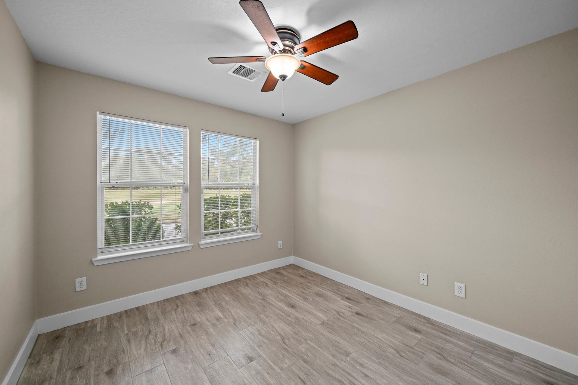 10647 Cobblecreek Way, Missouri City, TX 77459 Bedroom 2