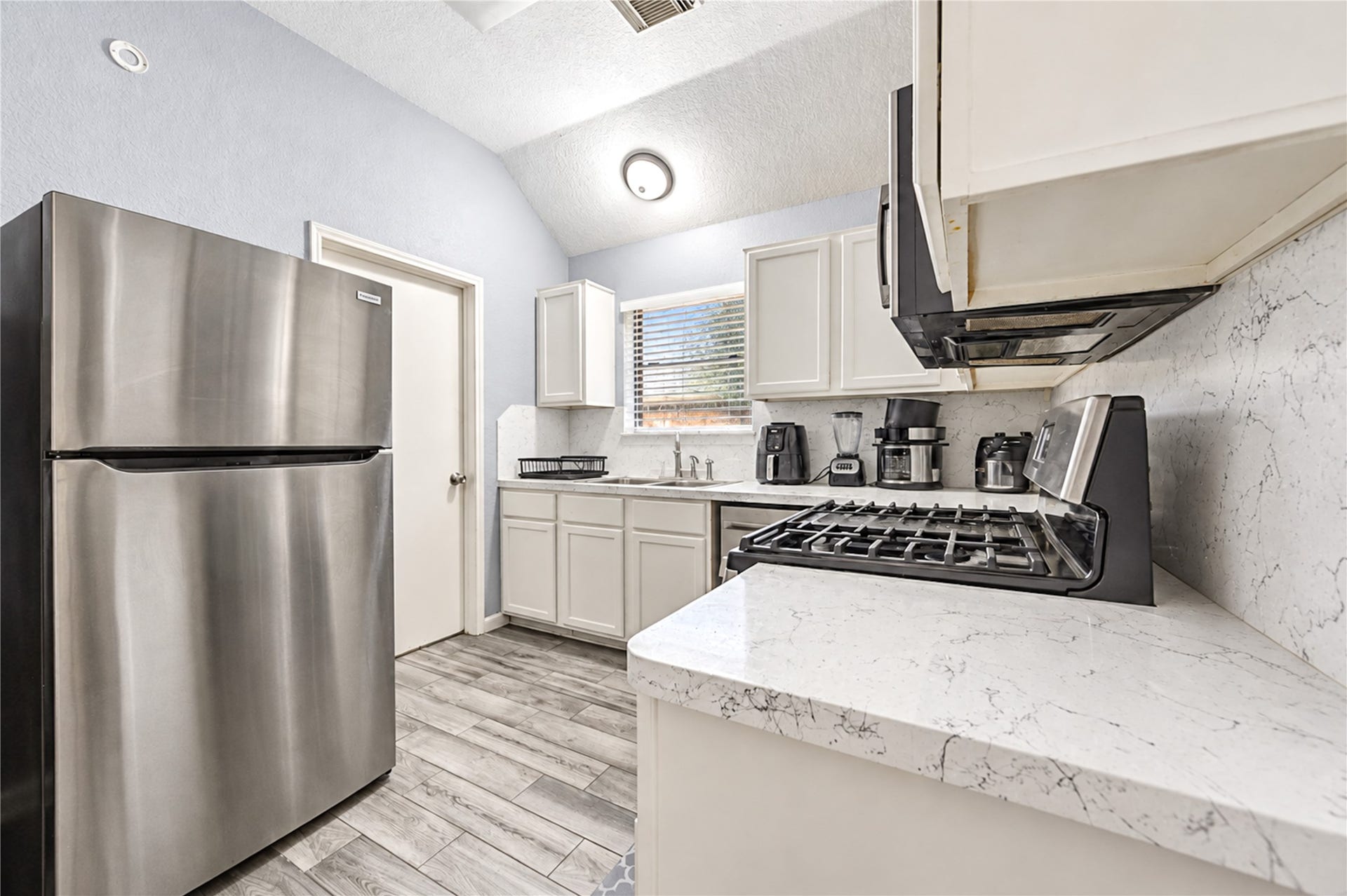 23207 Lone Wolf Trail, Spring, TX 77373 23207 Lone Wolf Trail, Spring, TX 77373