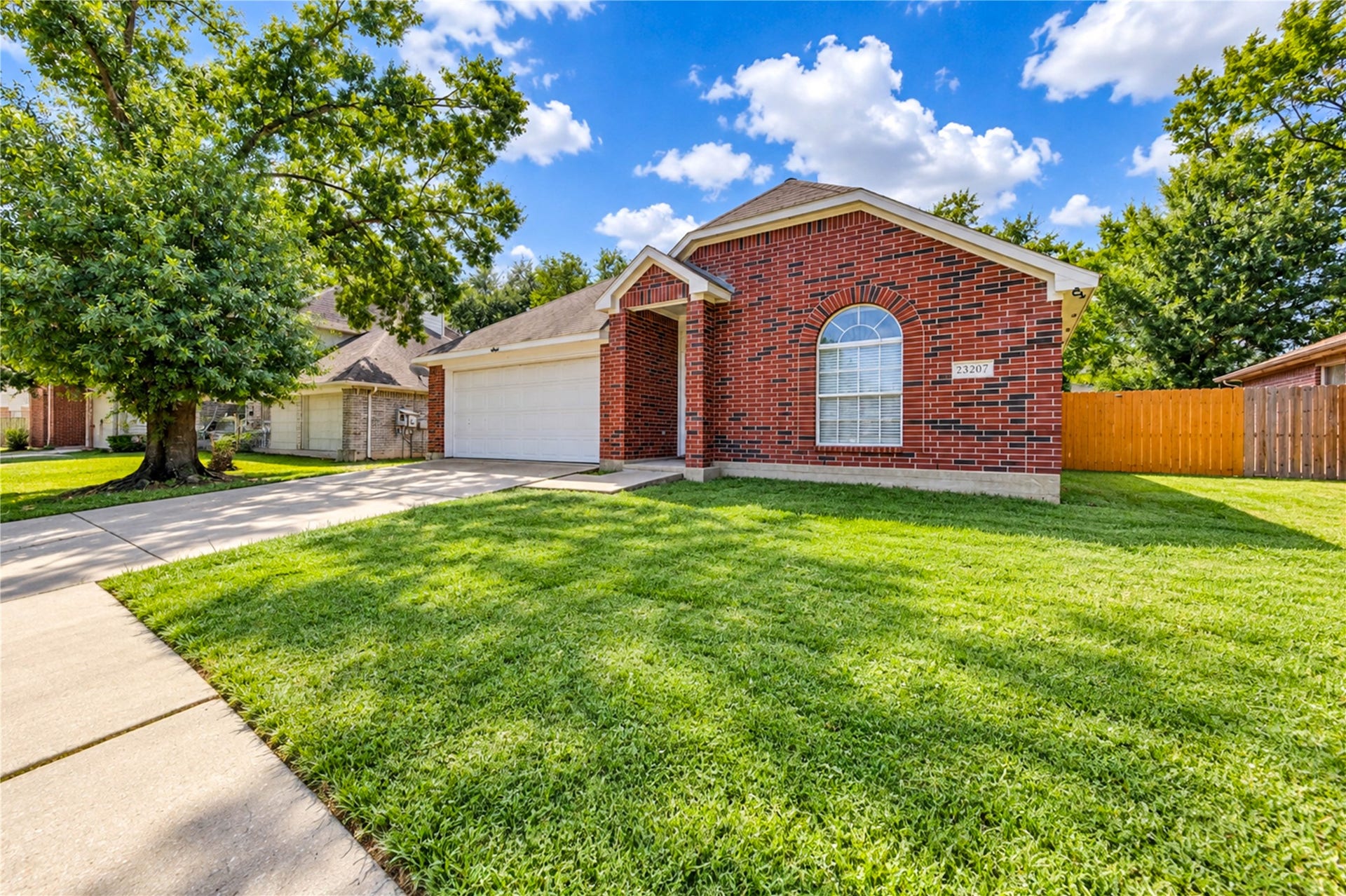23207 Lone Wolf Trail, Spring, TX 77373 23207 Lone Wolf Trail, Spring, TX 77373