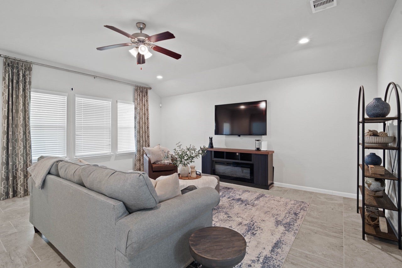 10110 Whitney Reach Drive, Rosharon, TX 77583 10110 Whitney Reach Drive, Rosharon, TX 77583
