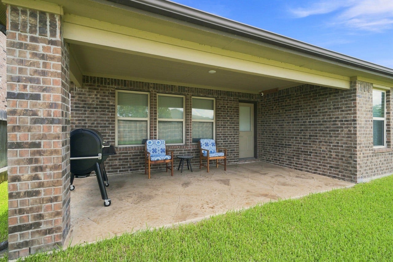 10110 Whitney Reach Drive, Rosharon, TX 77583 10110 Whitney Reach Drive, Rosharon, TX 77583