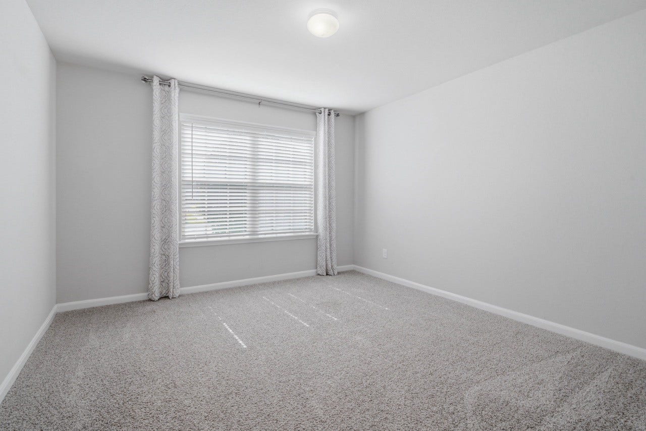 10110 Whitney Reach Drive, Rosharon, TX 77583 2nd Secondary Bedroom