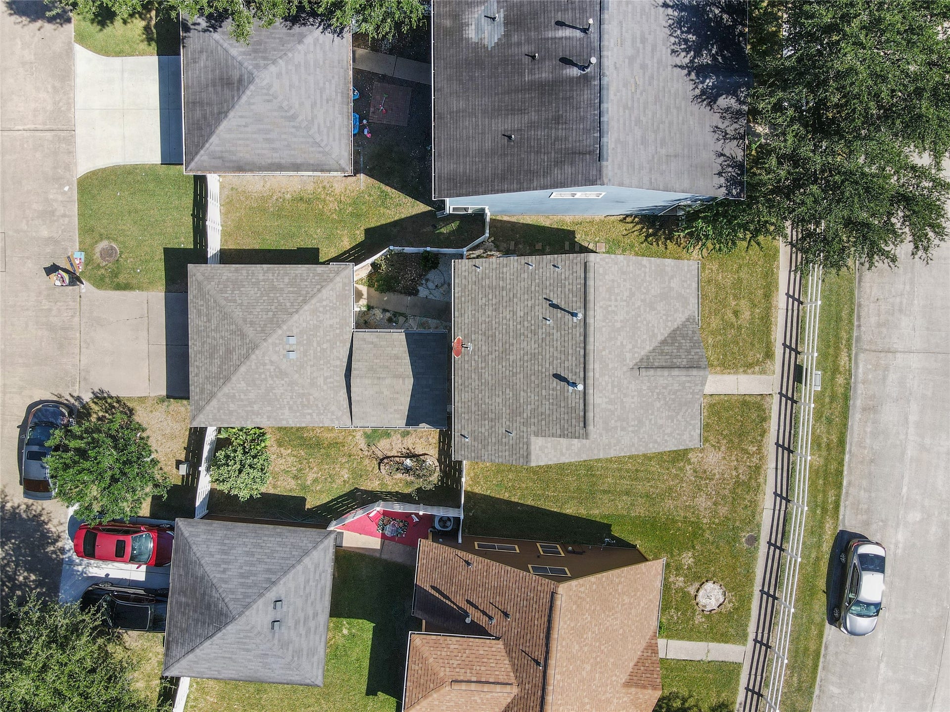 15903 S Alley Court, Houston, TX 77082 15903 S Alley Court, Houston, TX 77082