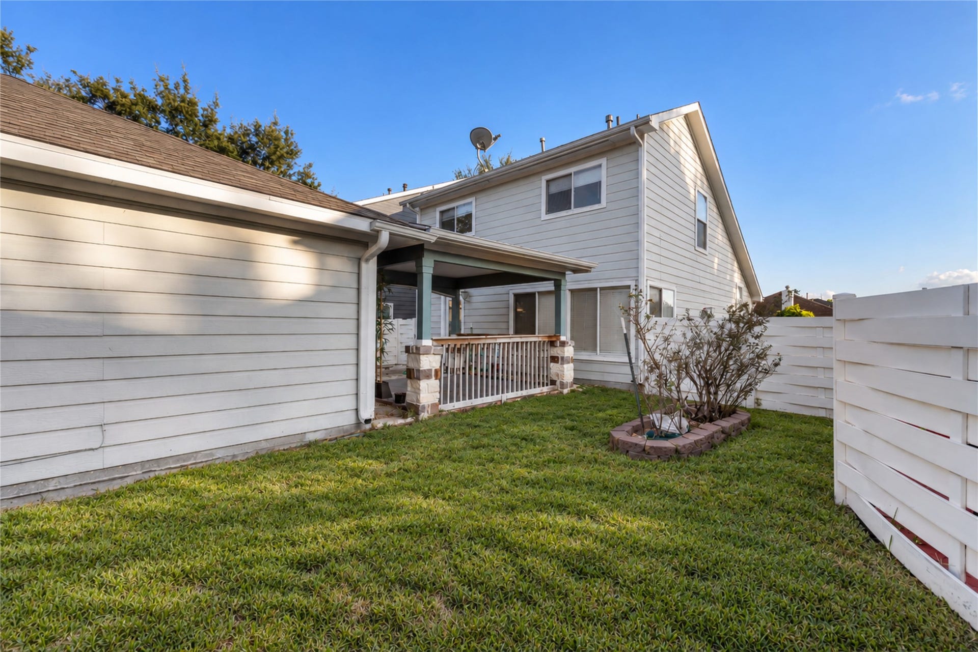 15903 S Alley Court, Houston, TX 77082 15903 S Alley Court, Houston, TX 77082