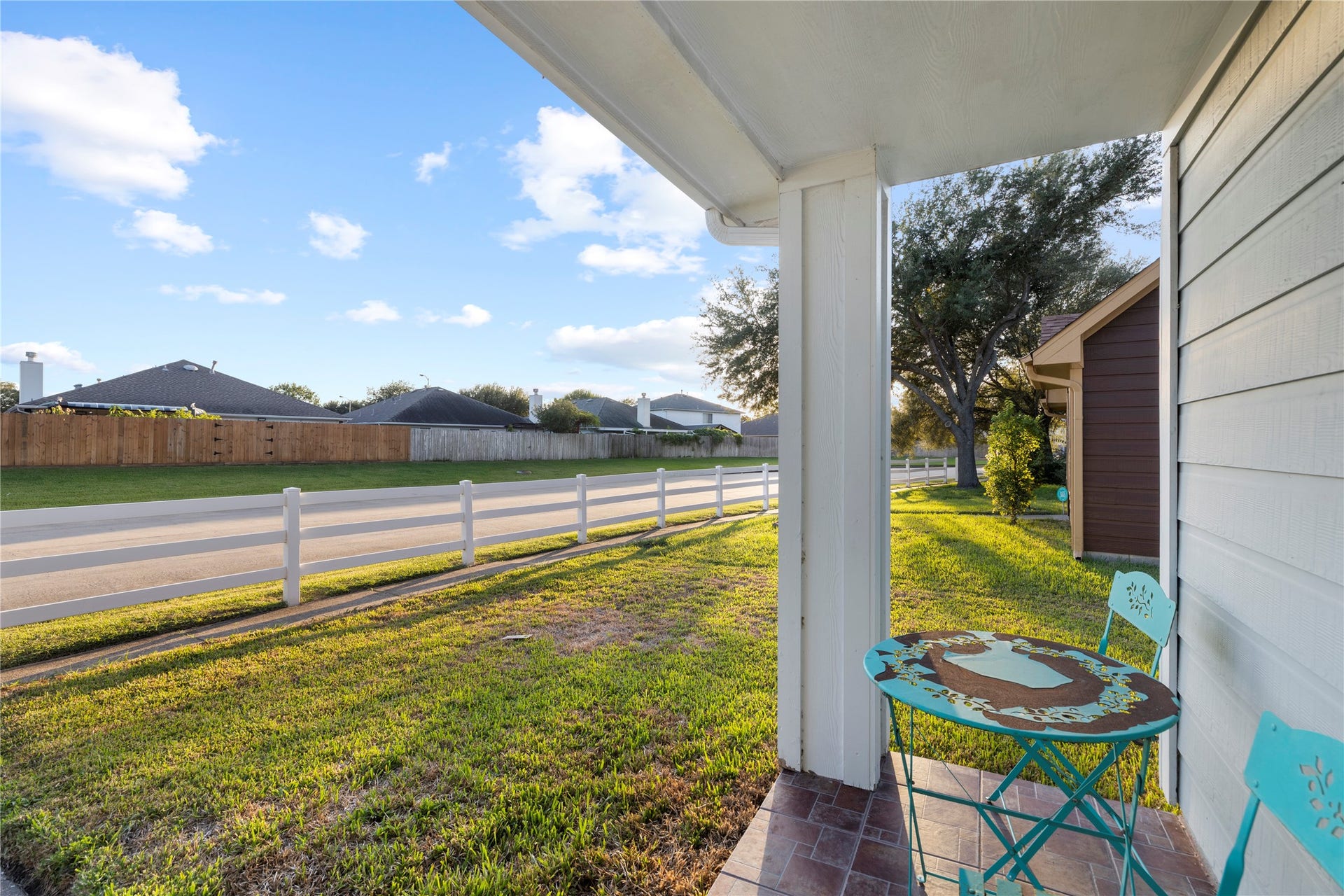 15903 S Alley Court, Houston, TX 77082 15903 S Alley Court, Houston, TX 77082