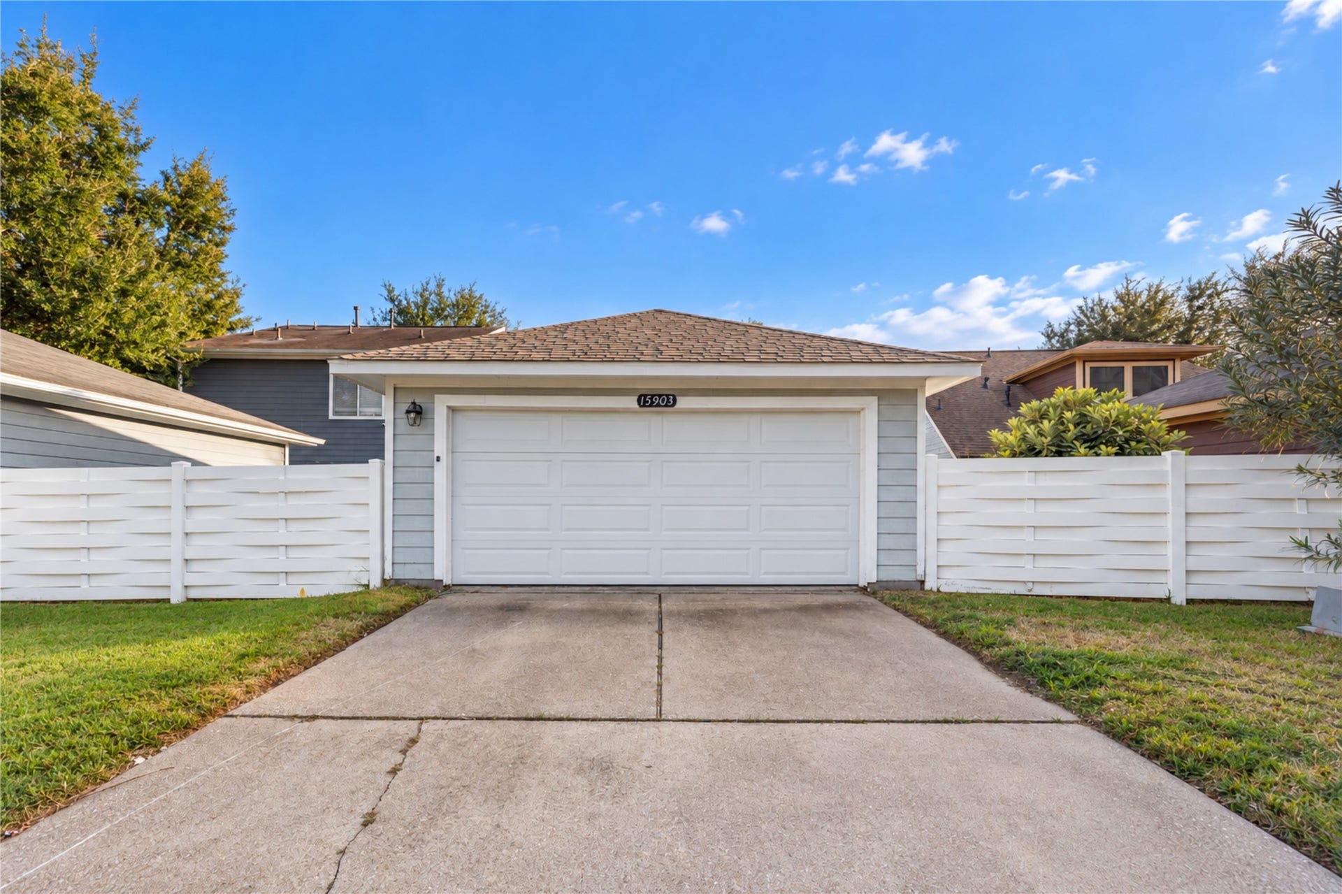 15903 S Alley Court, Houston, TX 77082 15903 S Alley Court, Houston, TX 77082