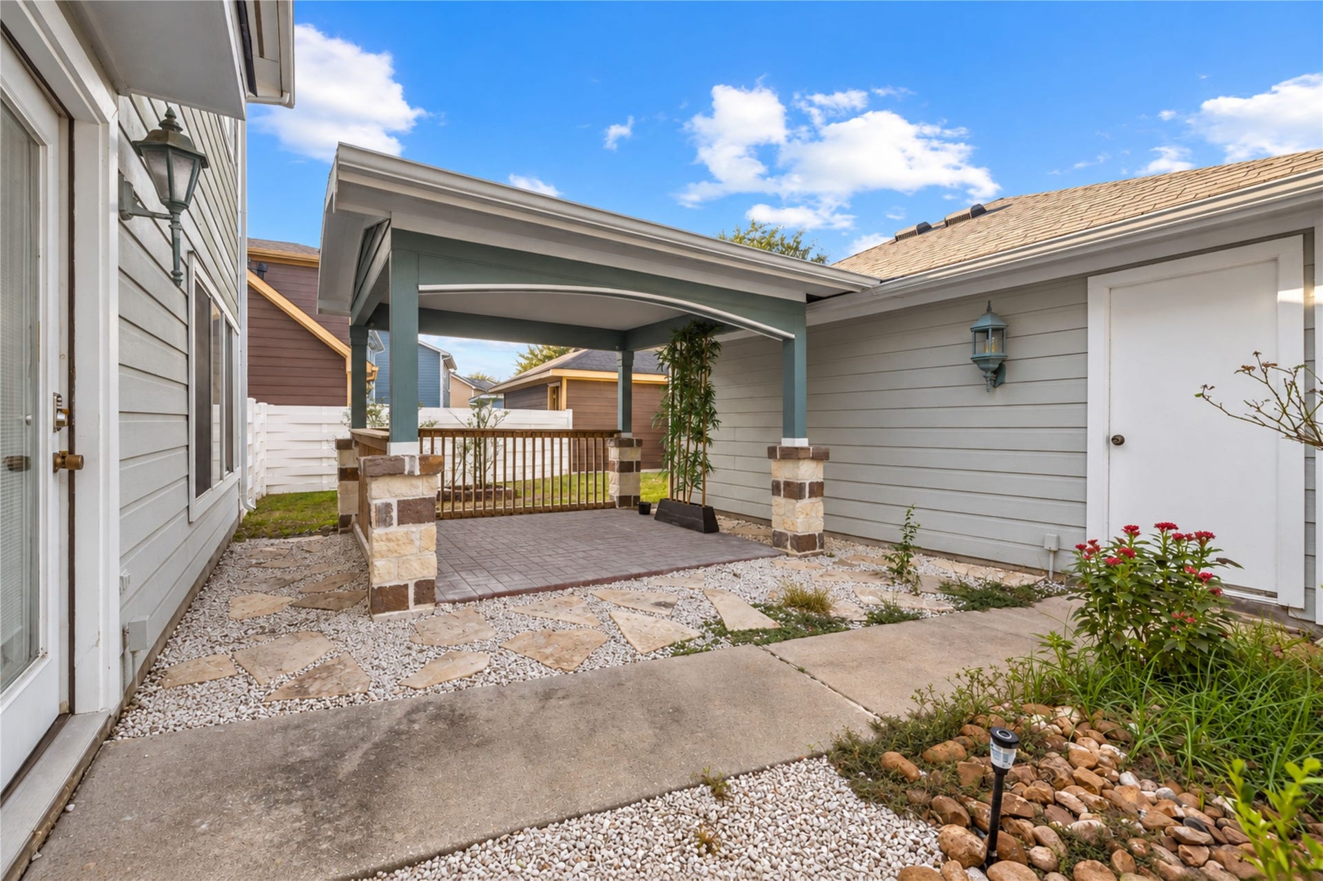 15903 S Alley Court, Houston, TX 77082 15903 S Alley Court, Houston, TX 77082