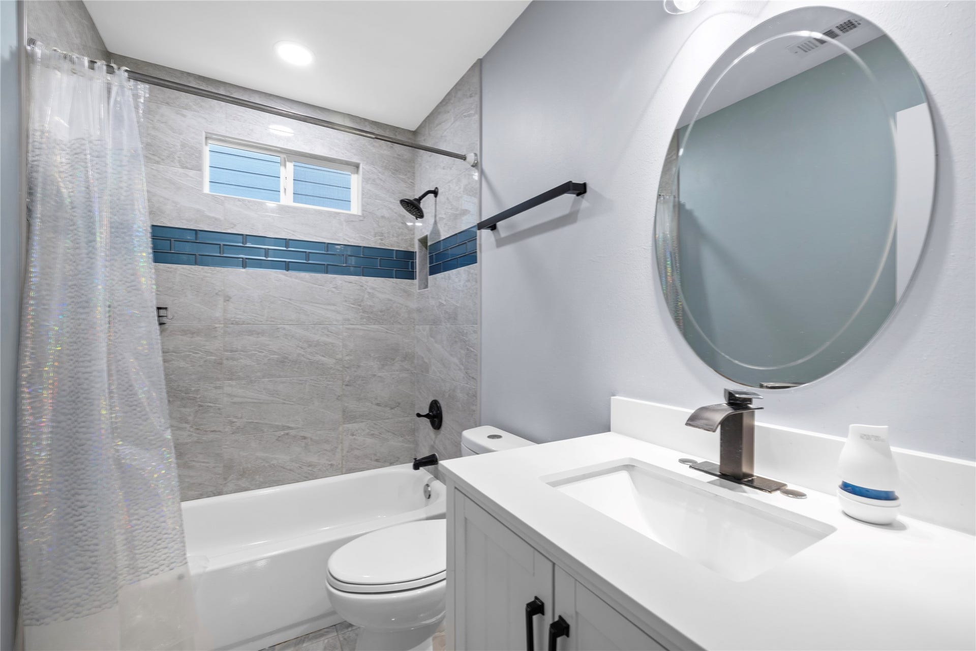 15903 S Alley Court, Houston, TX 77082 15903 S Alley Court, Houston, TX 77082