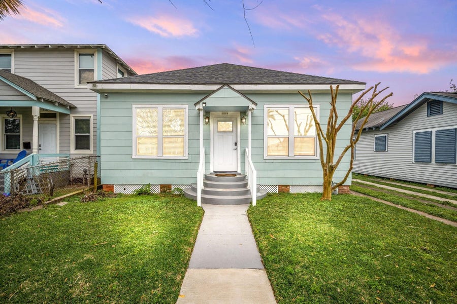 Property photo for 3529 Avenue S, Galveston, TX