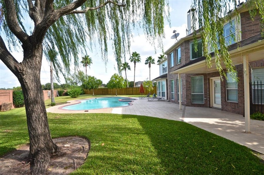Property photo for 5802 Sage River Court, Sugar Land, TX