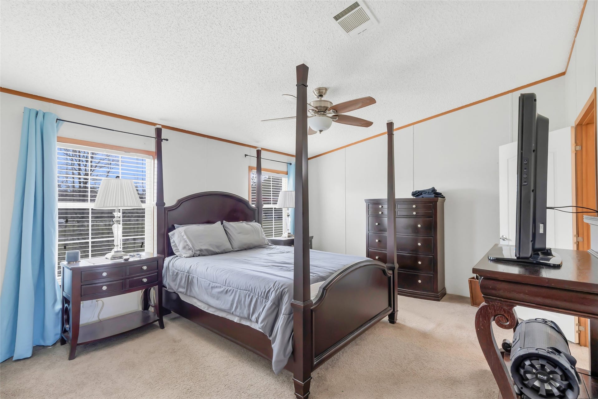 17659 E FM 1097 ROAD, Willis, TX 77378 MAIN HOME - PRIMARY BEDROOM...