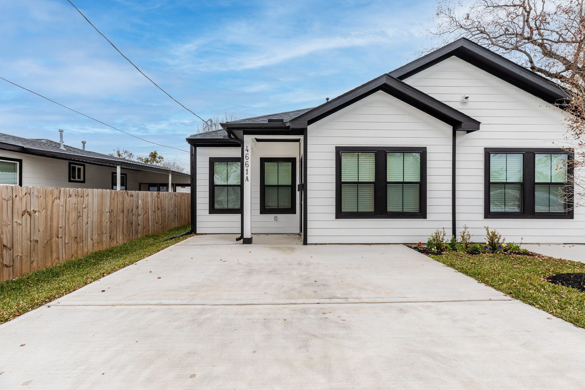 4661 Clover Street, #A, Houston, TX 77051 4661 Clover Street, #A, Houston, TX 77051