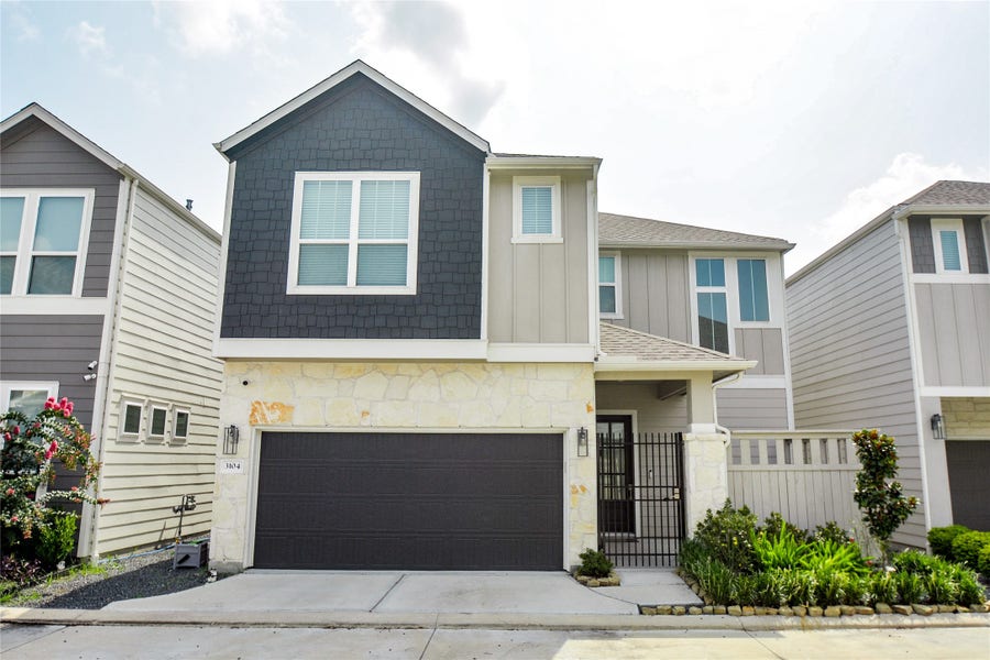 Property photo for 3104 Leather Leaf Lane, Houston, TX