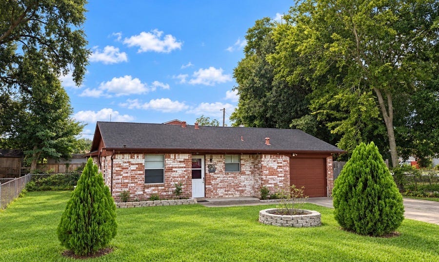 Property photo for 1122 Mitchell Road, Houston, TX