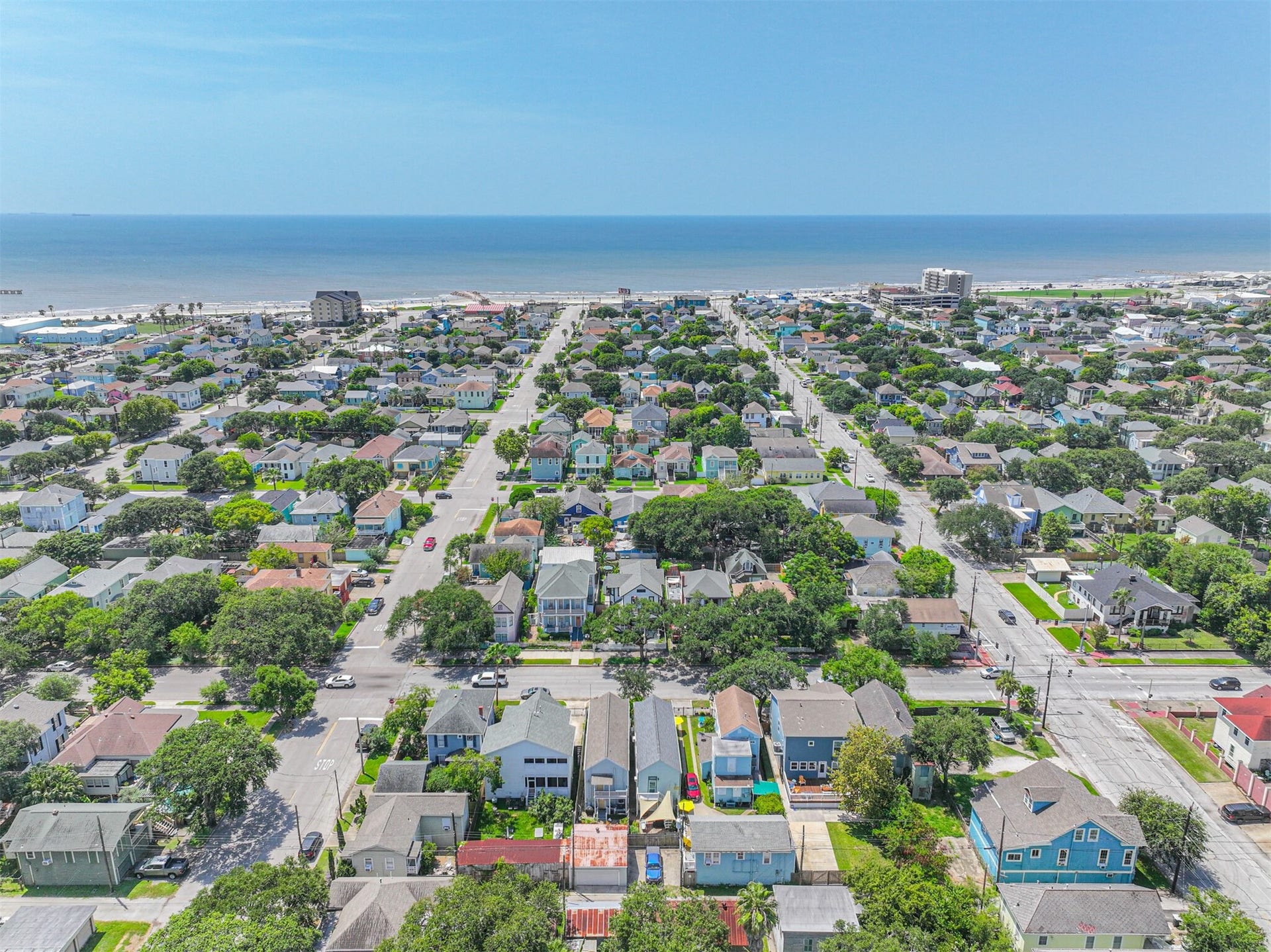 3010 Bernardo De Galvez Avenue, Galveston, TX 77550