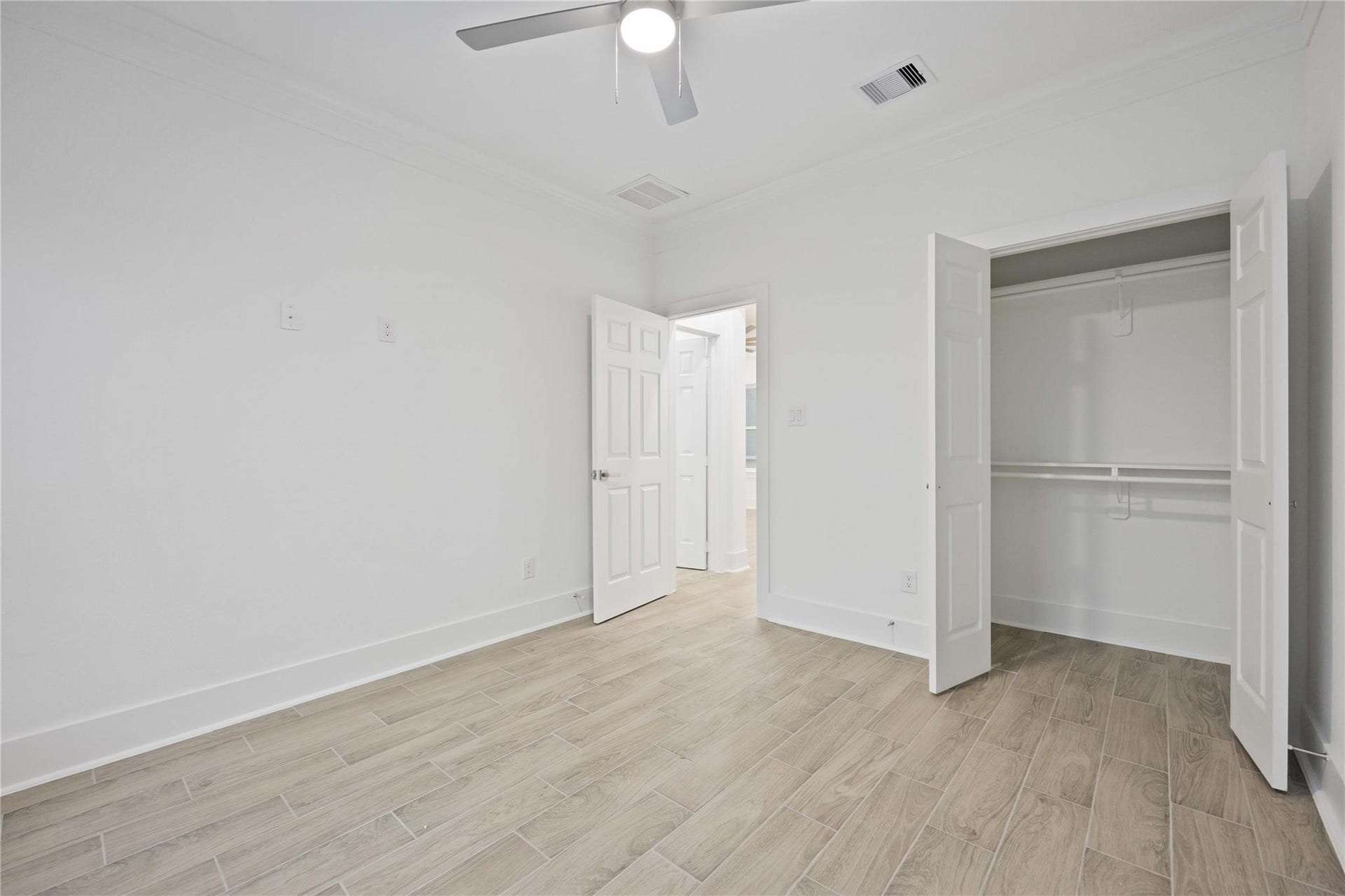 5313 Liberty Road, Houston, TX 77026 5313 Liberty Road, Houston, TX 77026