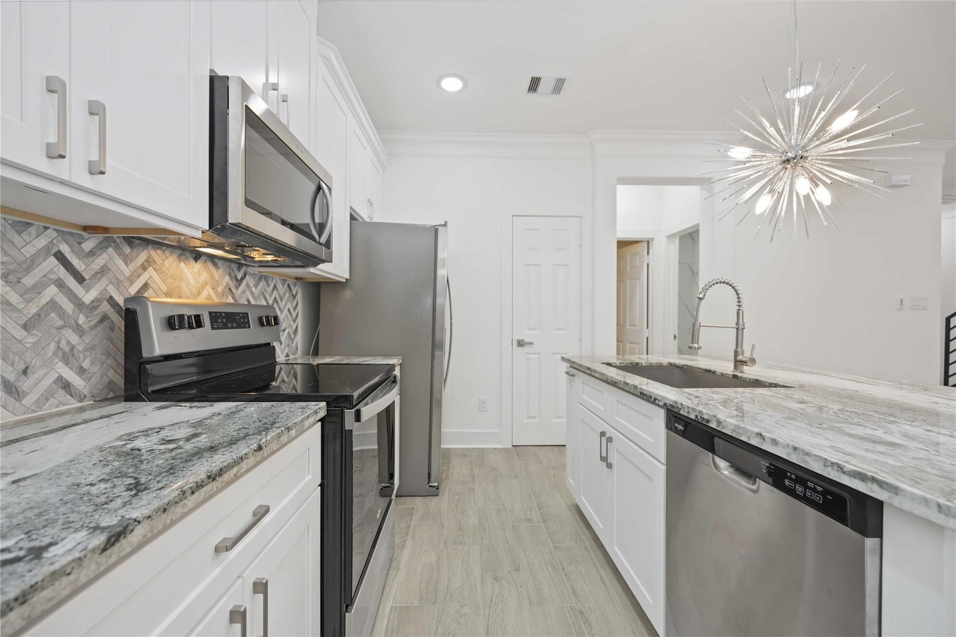 5313 Liberty Road, Houston, TX 77026 5313 Liberty Road, Houston, TX 77026