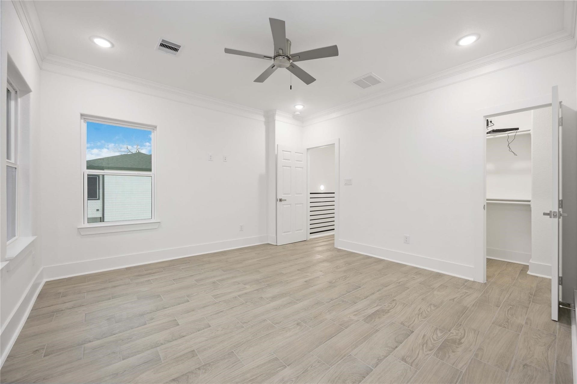 5313 Liberty Road, Houston, TX 77026 5313 Liberty Road, Houston, TX 77026