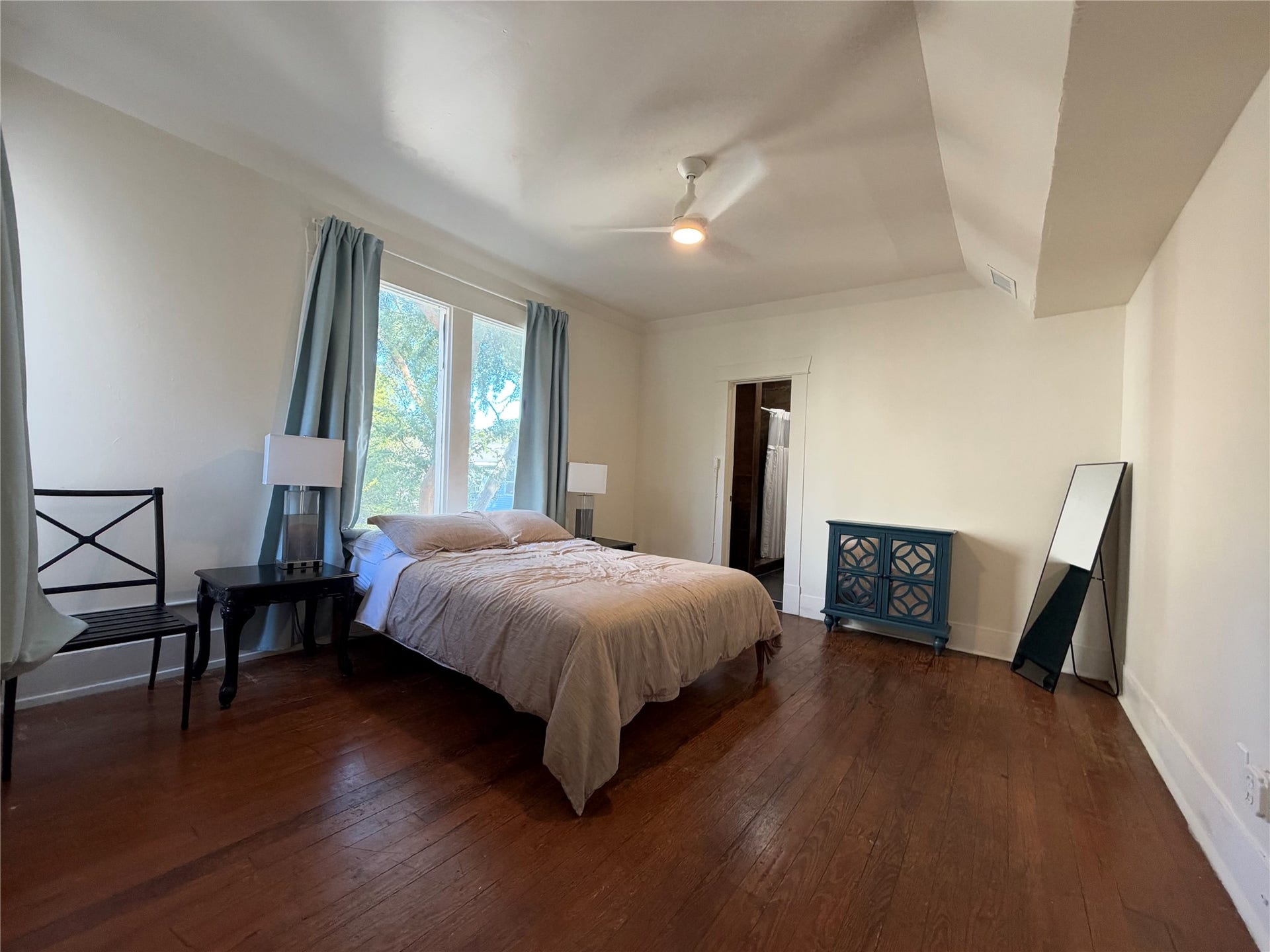 402 Hyde Park Boulevard, #4, Houston, TX 77006