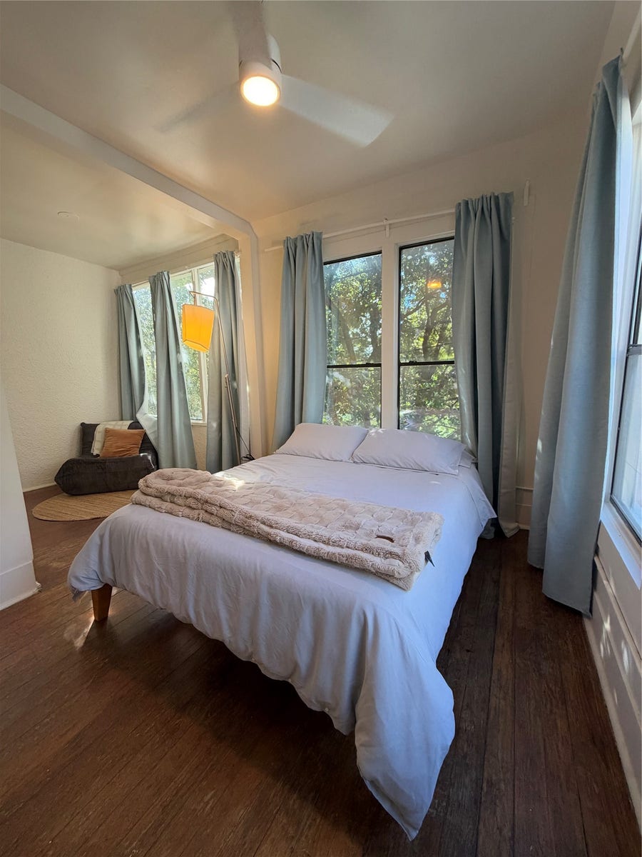 Property photo for 402 Hyde Park Boulevard, #4, Houston, TX