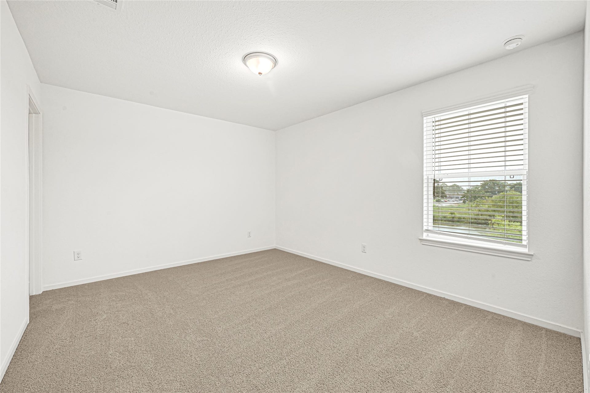 2107 Sanders Brook Drive, Baytown, TX 77521