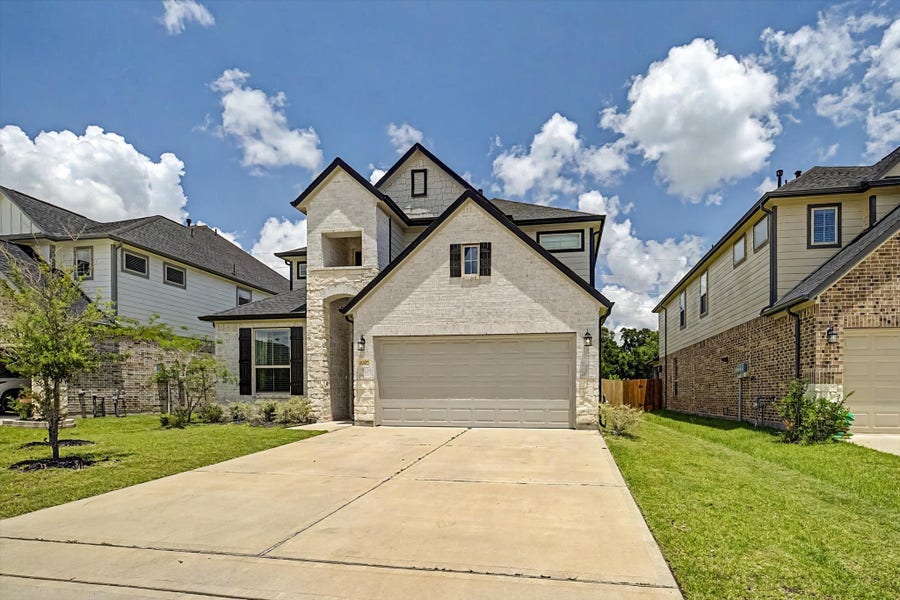 Property photo for 18307 Windy Knoll Way, Houston, TX