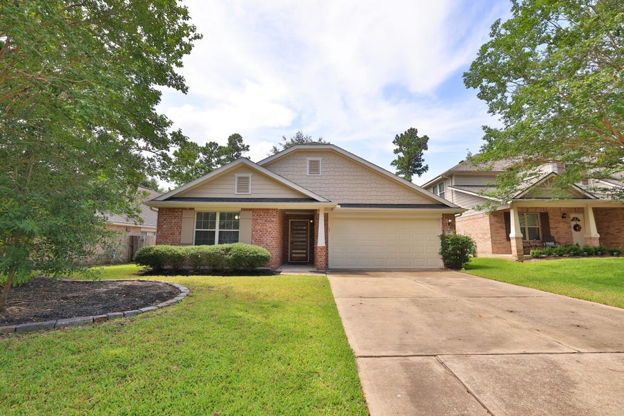 Property photo for 19 N Star Ridge Circle, The Woodlands, TX