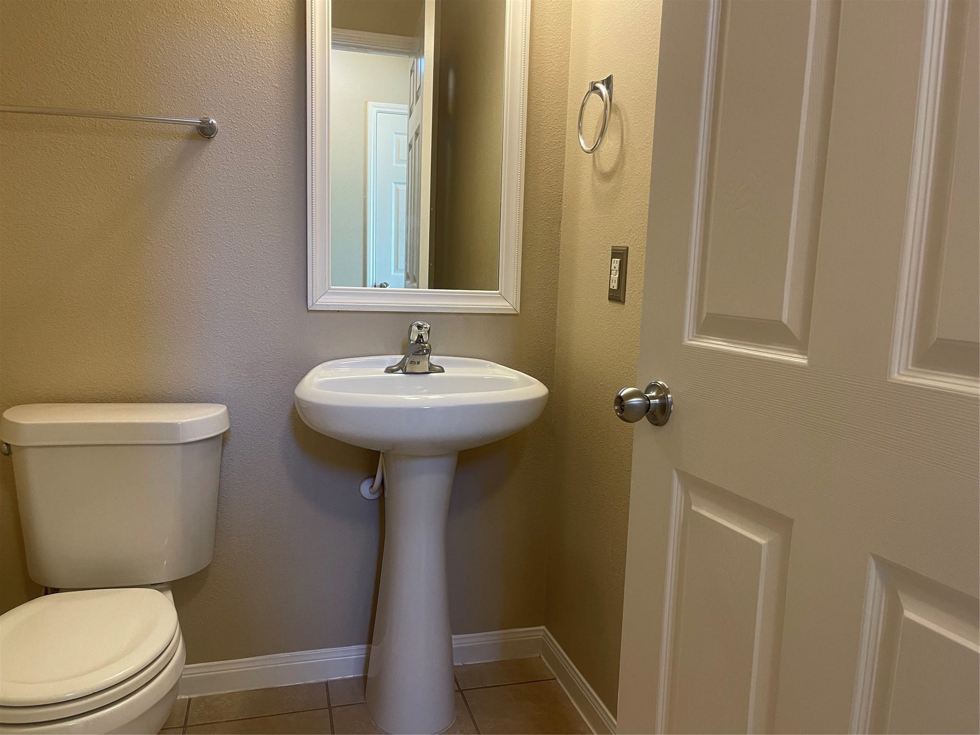 9434 Turquoise Meadow Lane, Rosharon, TX 77583 9434 Turquoise Meadow Lane, Rosharon, TX 77583
