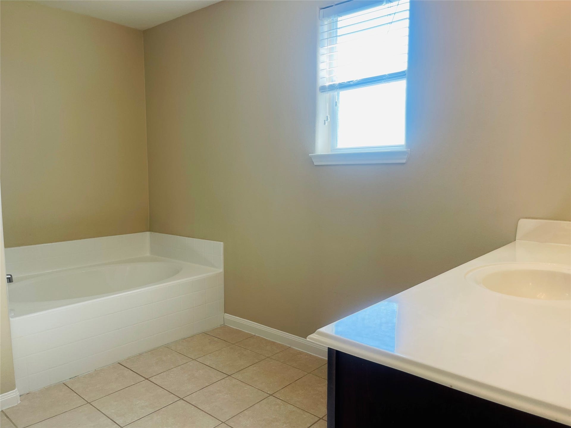 9434 Turquoise Meadow Lane, Rosharon, TX 77583 9434 Turquoise Meadow Lane, Rosharon, TX 77583