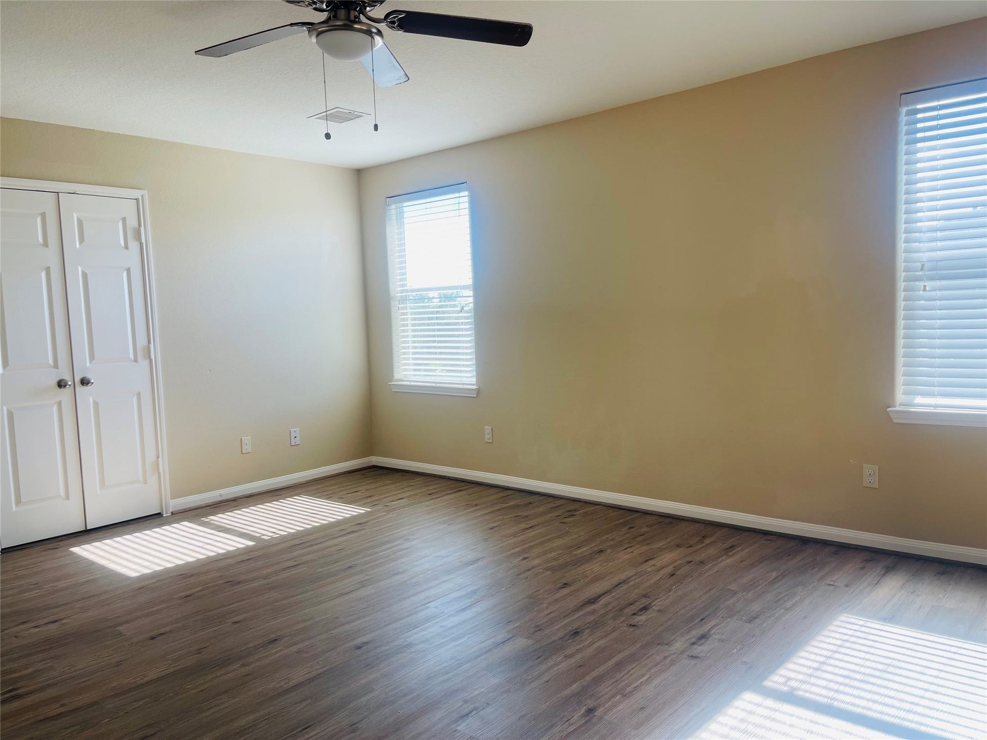 9434 Turquoise Meadow Lane, Rosharon, TX 77583 9434 Turquoise Meadow Lane, Rosharon, TX 77583