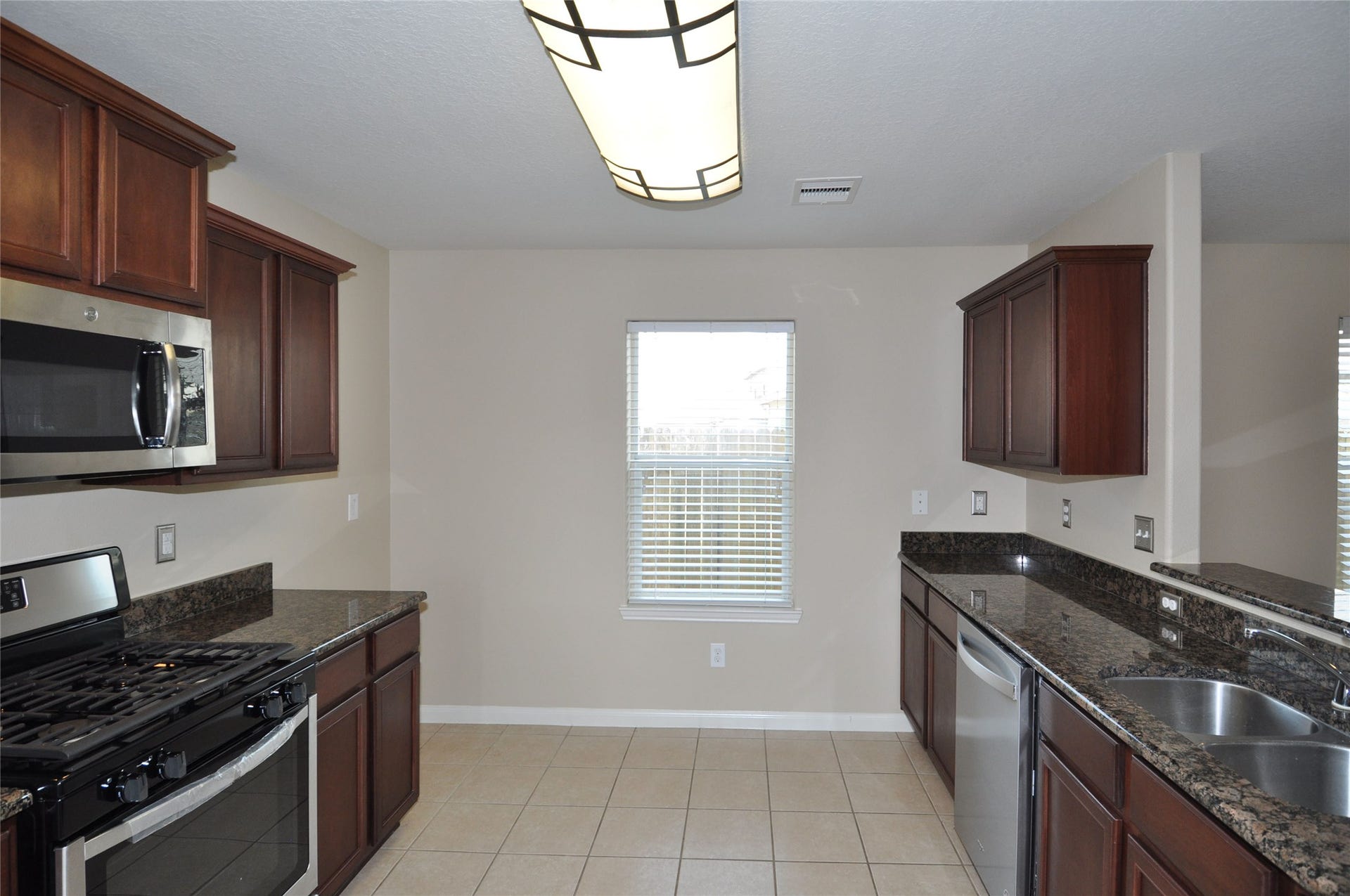 9434 Turquoise Meadow Lane, Rosharon, TX 77583 9434 Turquoise Meadow Lane, Rosharon, TX 77583