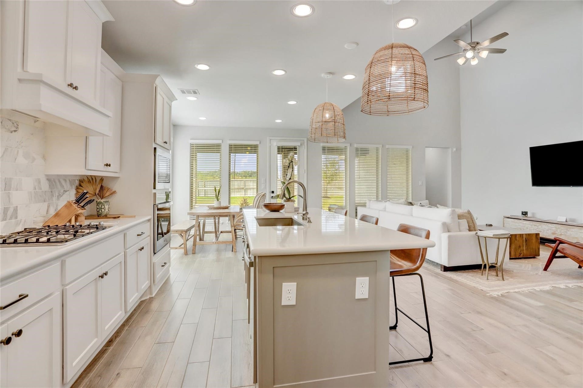4438 Peloton Road, Iowa Colony, TX 77583 4438 Peloton Road, Iowa Colony, TX 77583