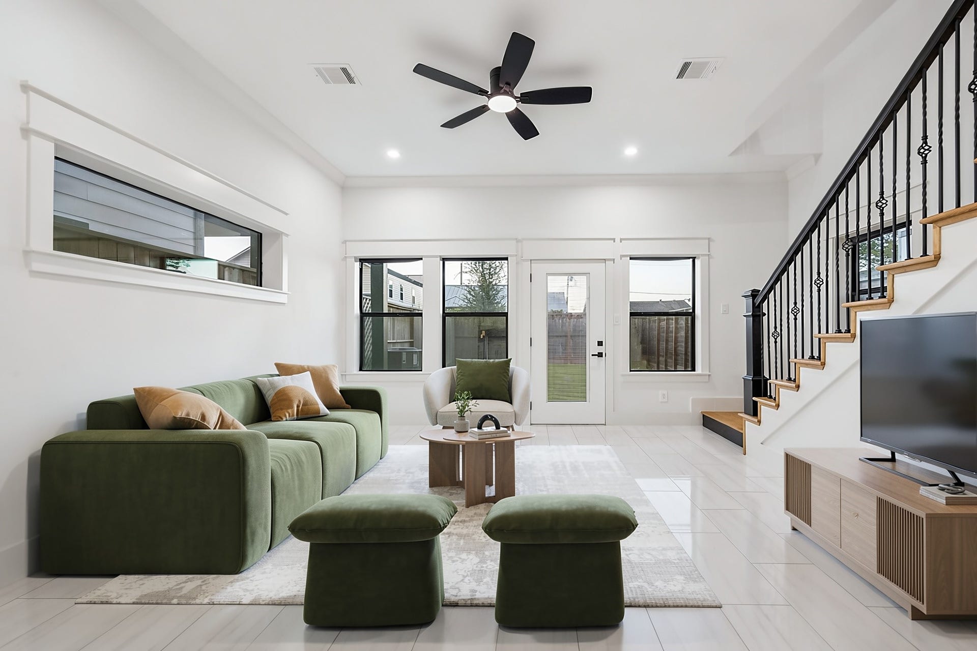 119 E 38th Street, Houston, TX 77018 119 E 38th Street, Houston, TX 77018