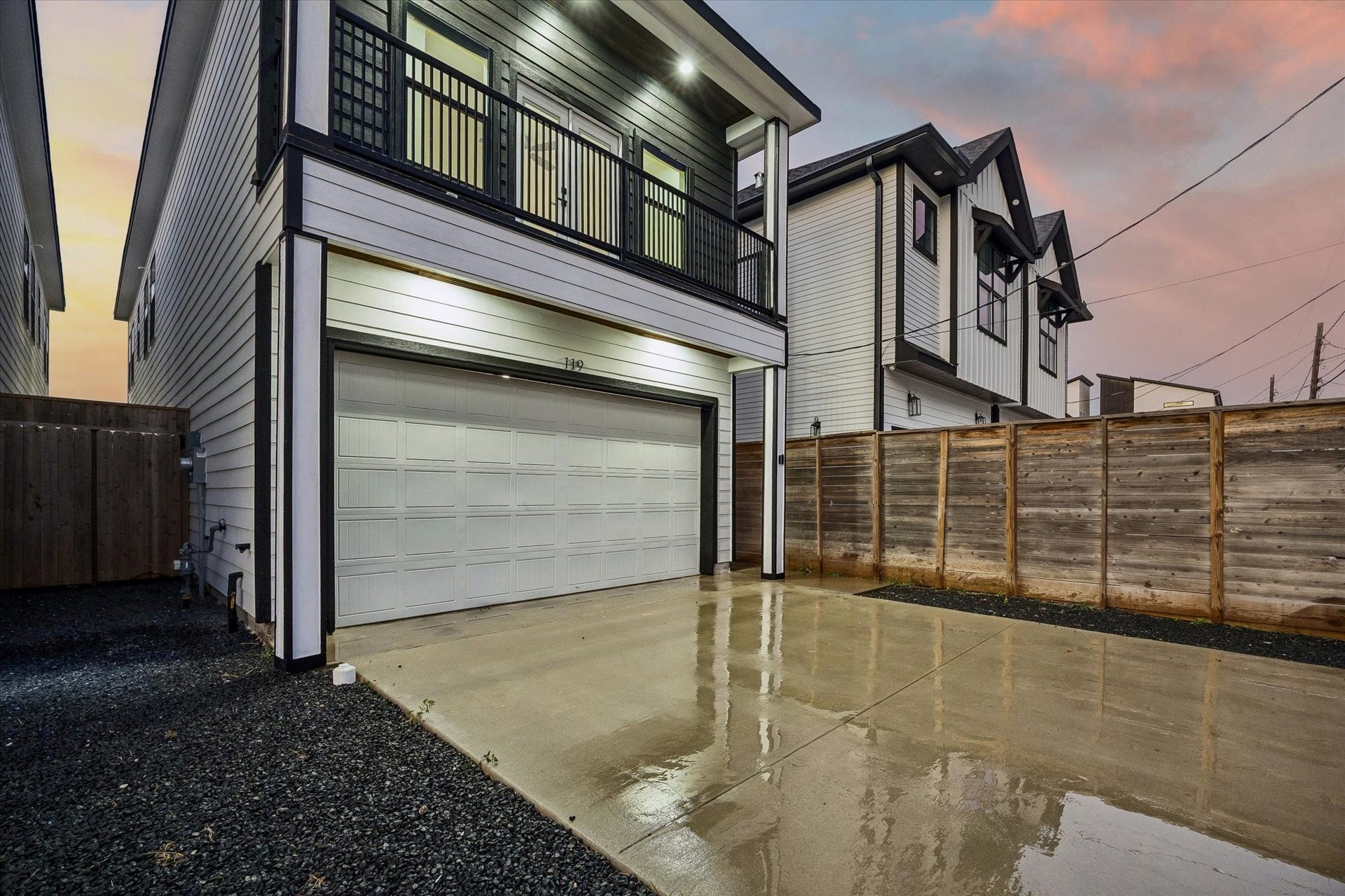 119 E 38th Street, Houston, TX 77018 119 E 38th Street, Houston, TX 77018