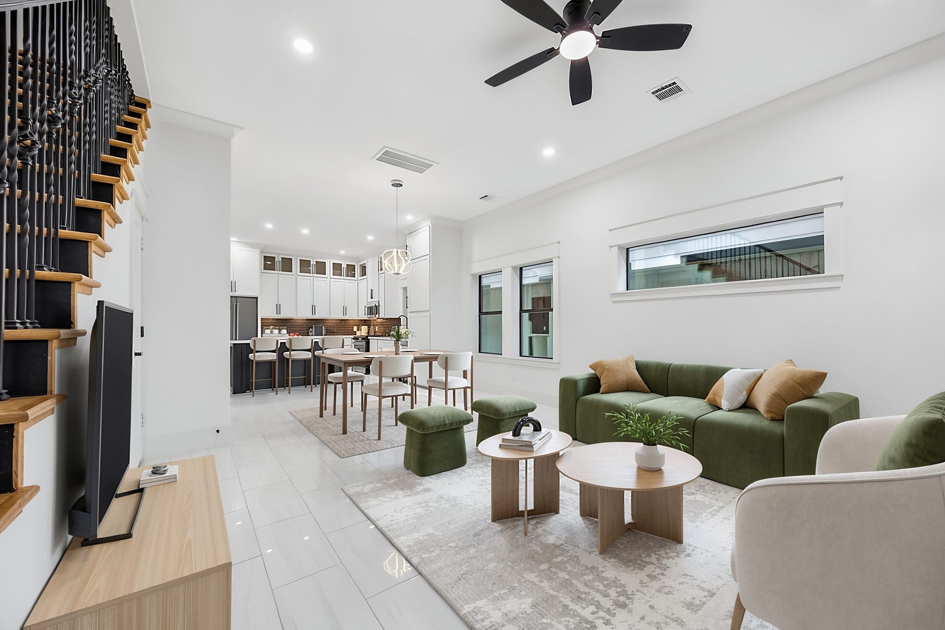119 E 38th Street, Houston, TX 77018 119 E 38th Street, Houston, TX 77018