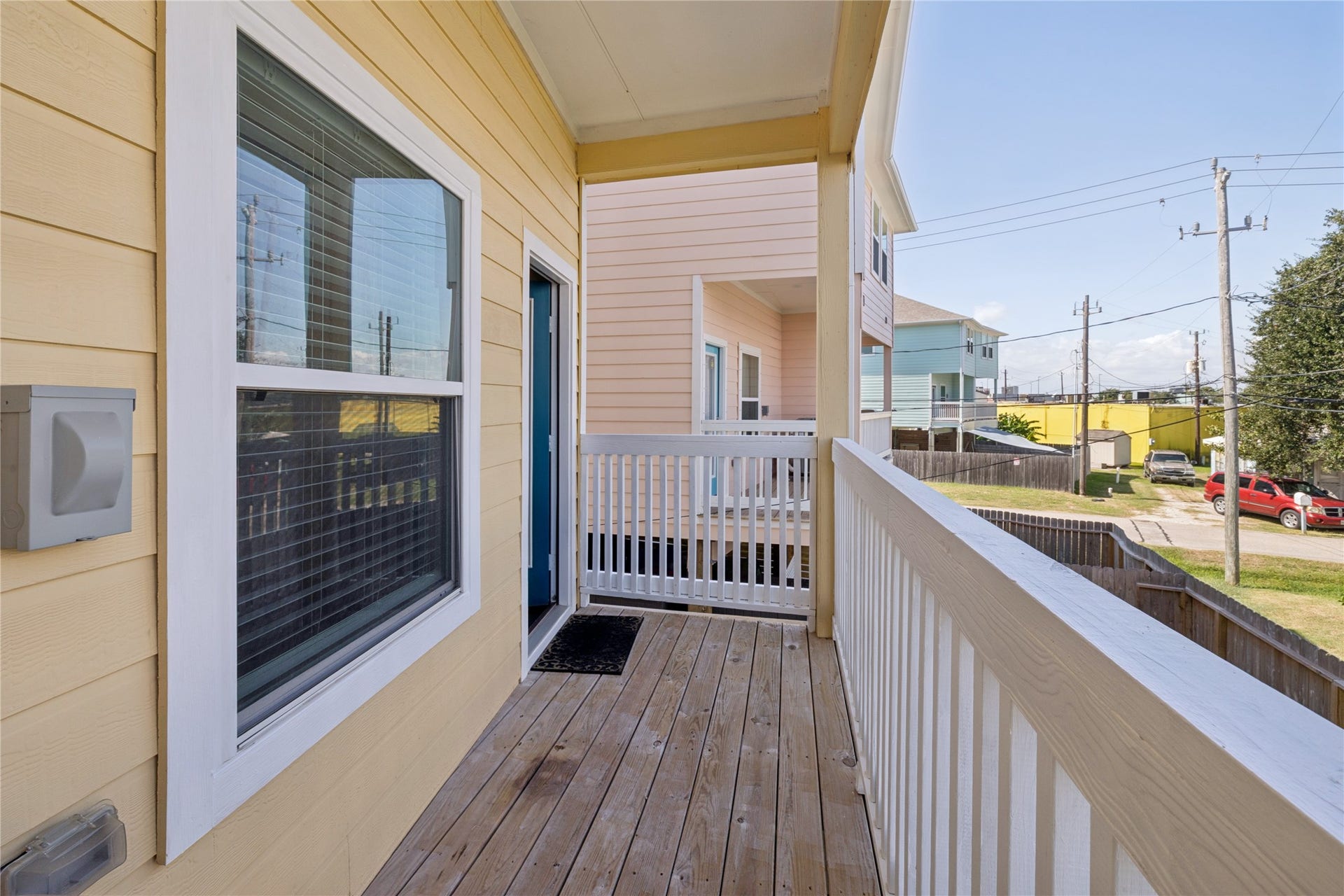 705 N Bayshore Drive, La Porte, TX 77571 2nd Bedroom Balcony