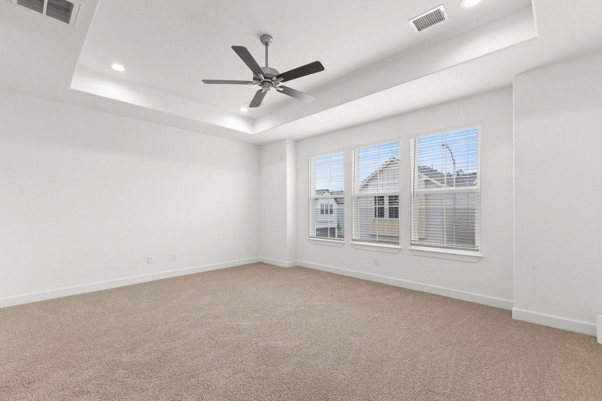 5002 Yesenia Palm Street, Houston, TX 77021 5002 Yesenia Palm Street, Houston, TX 77021