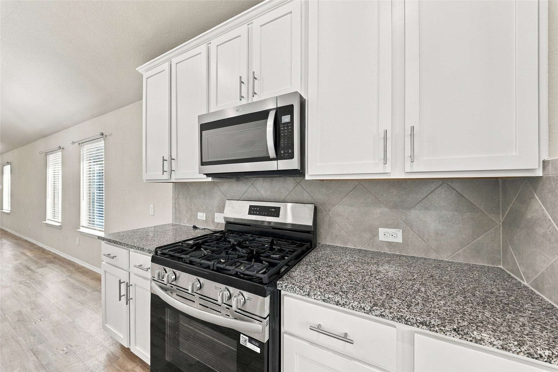 421 Camas Creek Lane, Magnolia, TX 77354
